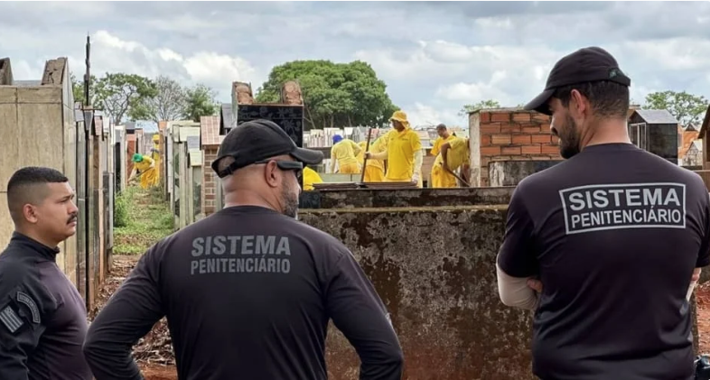 Prefeitura intensifica zeladoria no Cemitério Jardim da Esperança com reeducandos