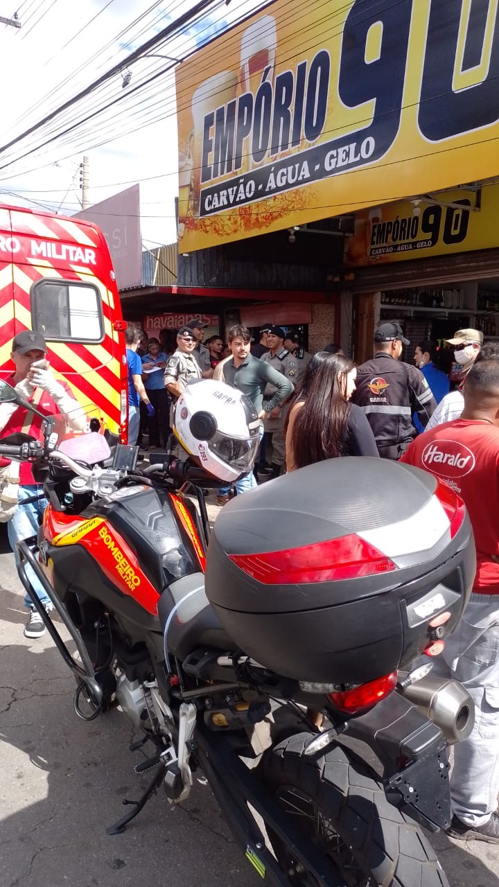 MULHER É ASS1NADA A FAC4DAS EM GOIÂNIA