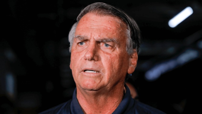 Bolsonaro entra com novo recurso no STF e tenta reverter condenação